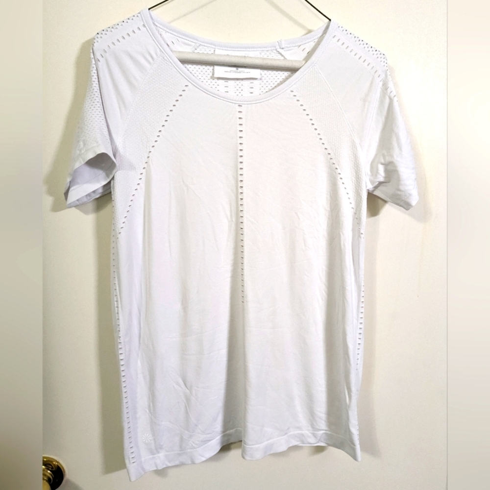 Athleta white tee